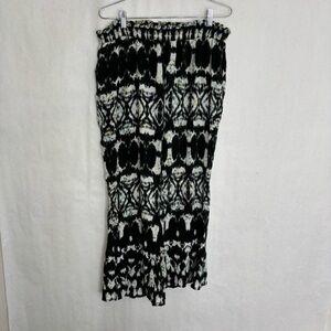 5/$25 Bila relaxed pants large
